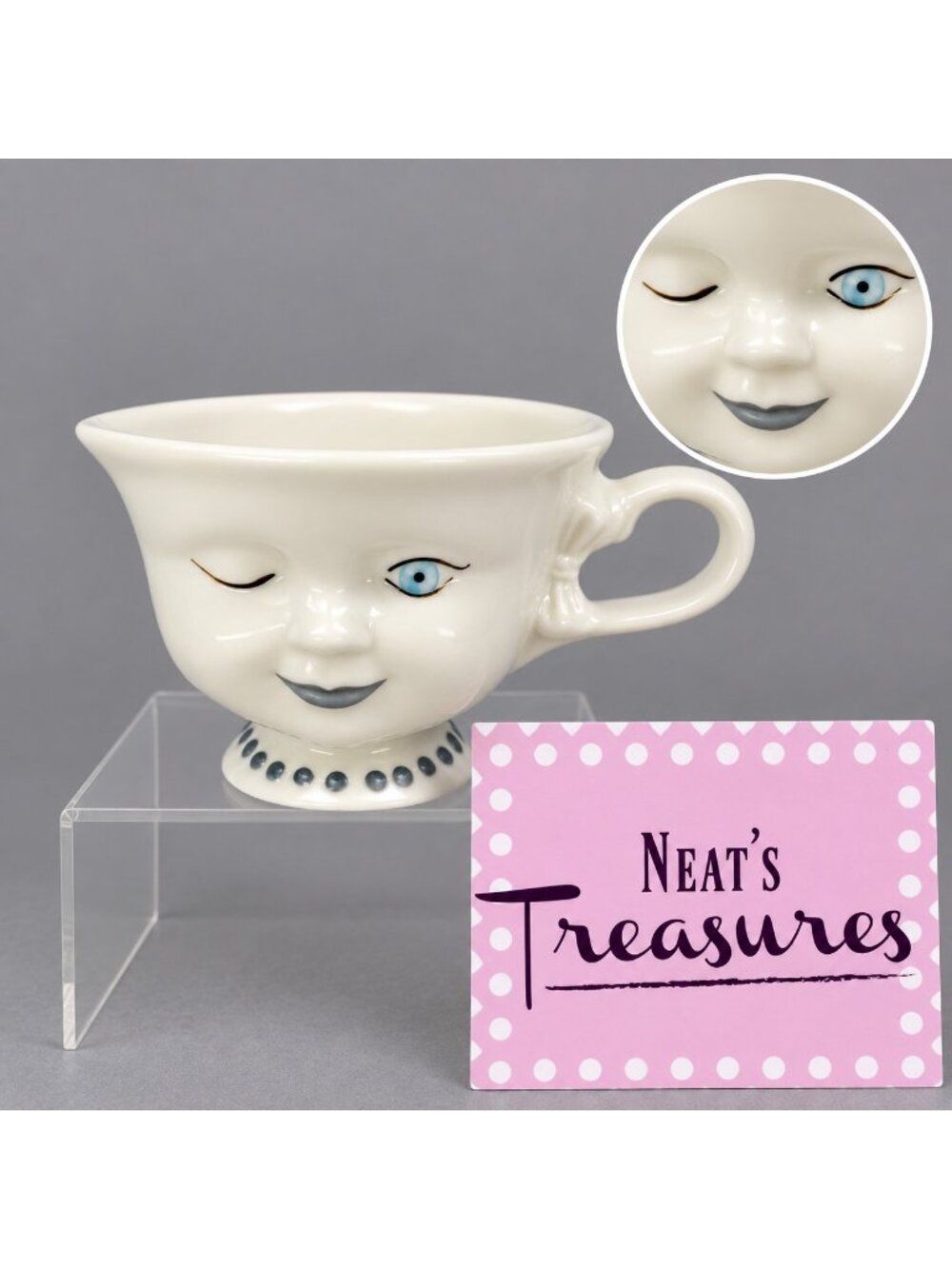 Baileys Irish Cream WINKING FACE Helen Hunt Los Angeles Youth Ceramic Footed Cup